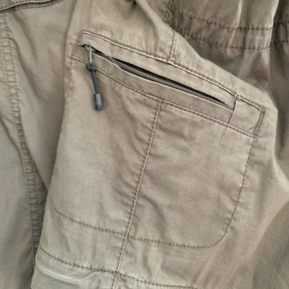 Eddie Bauer Olive Green Convertible Hiking Cargo Pants Roll Up Leg Drawstring - Picture 7 of 8